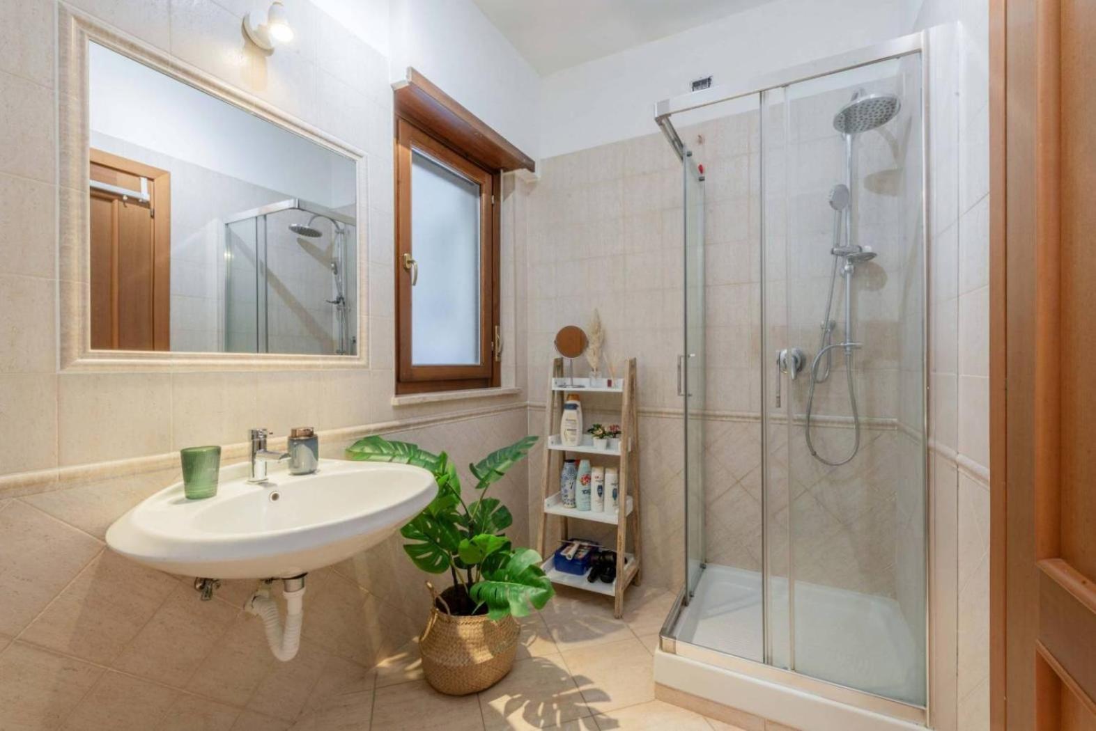 Luxury Boutique Apartment 피우미치노 외부 사진