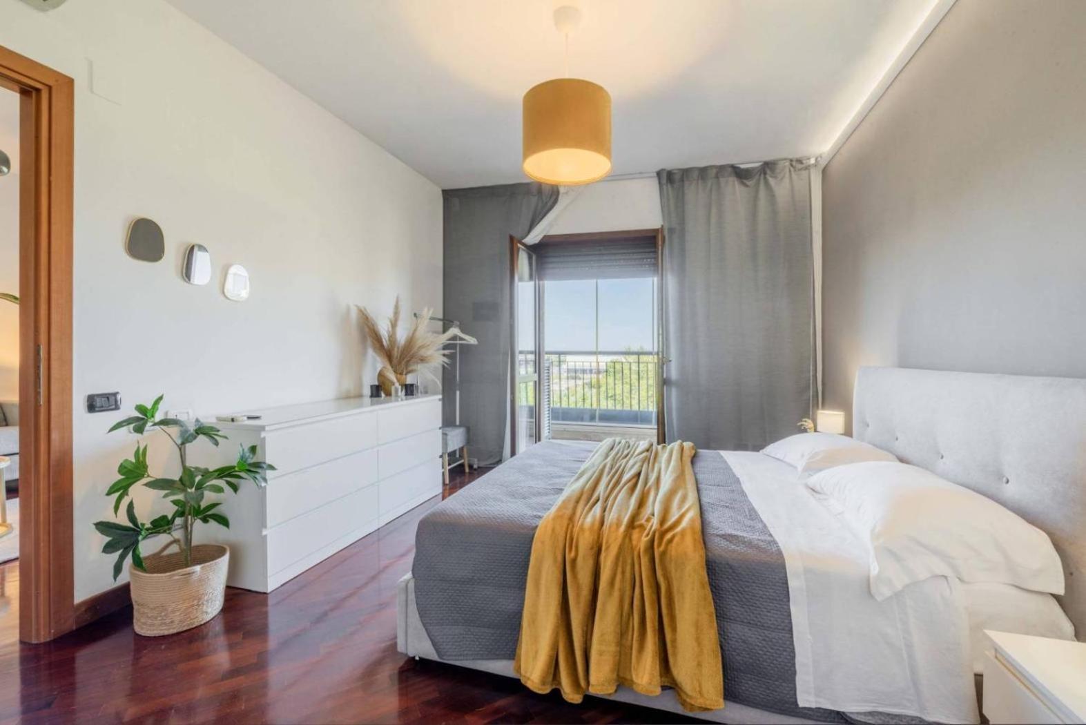 Luxury Boutique Apartment 피우미치노 외부 사진